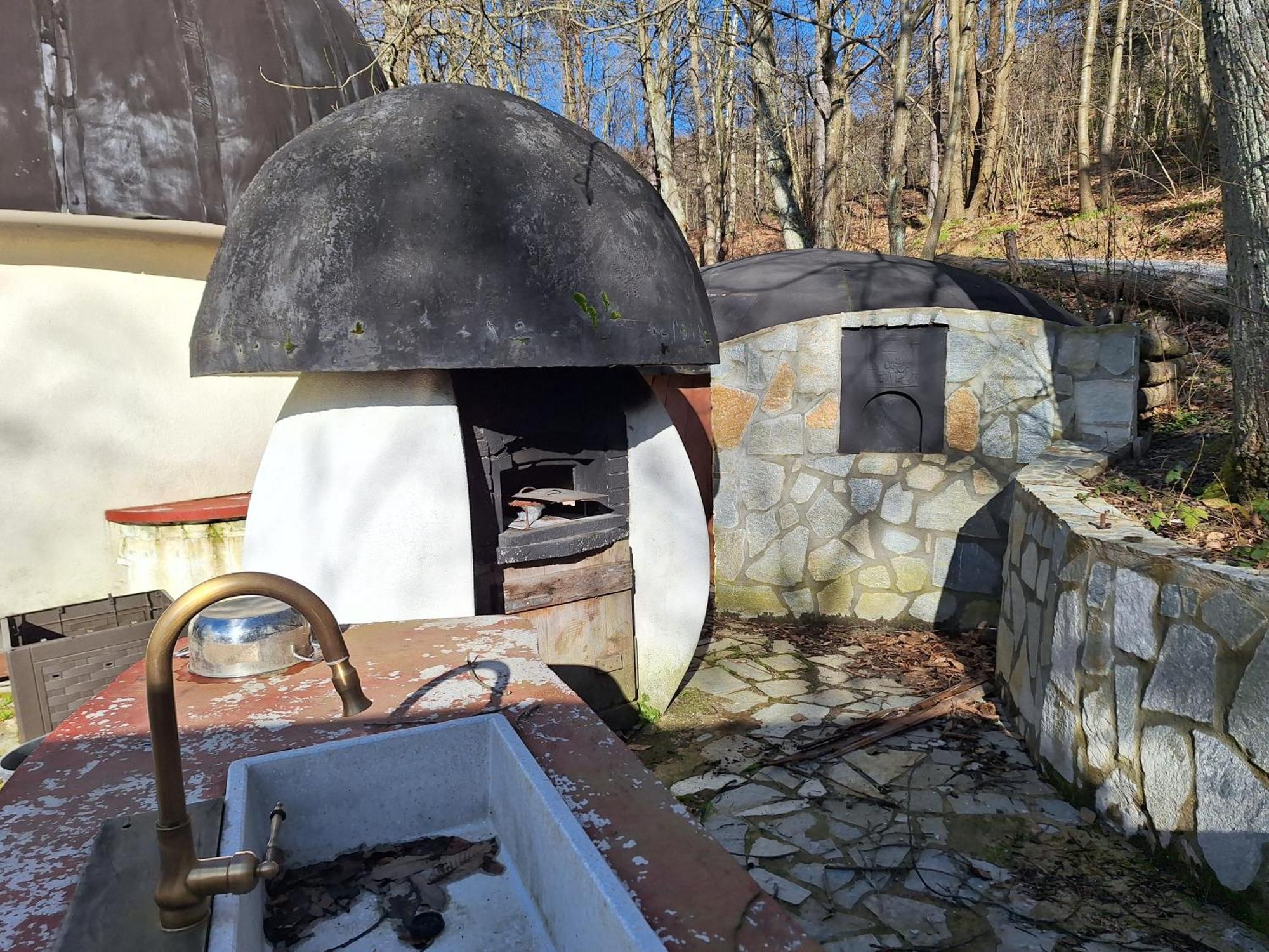 Il Villaggio Dei Puffi Bardineto Bagian luar foto